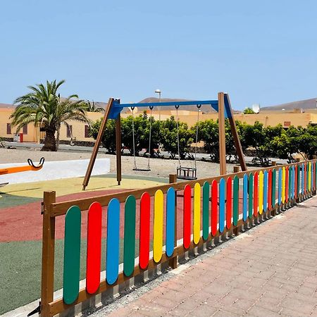 Apartamento Casa Danimar 4 people pool barbecue y wifi free Corralejo Exterior foto